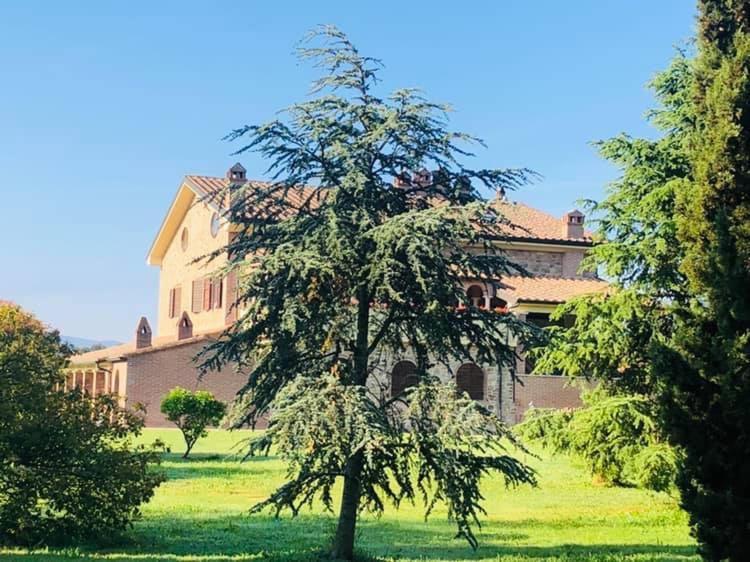 Отель La Castellina 47 Скарлино Экстерьер фото