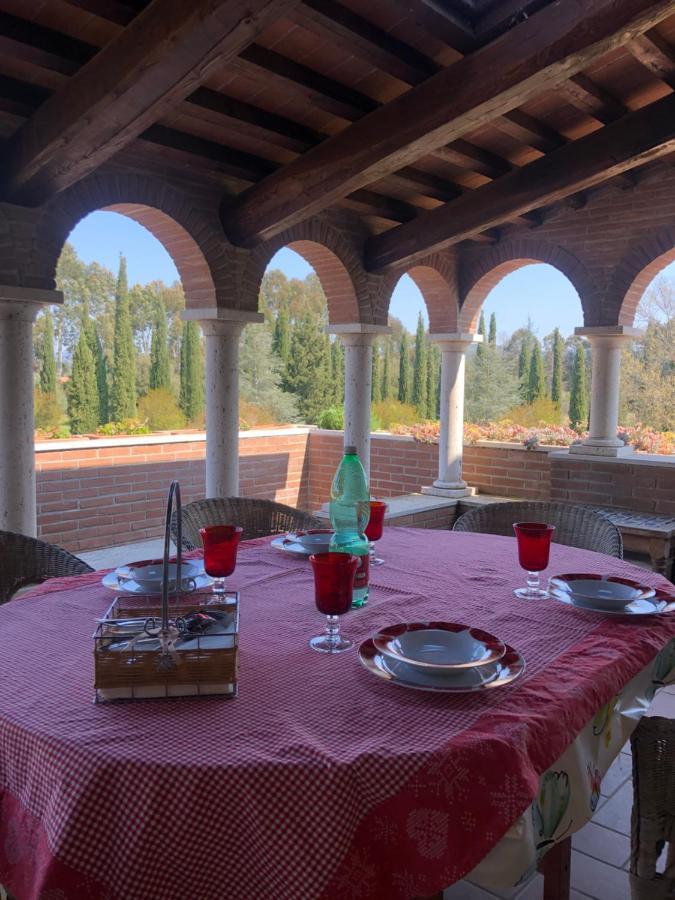 Отель La Castellina 47 Скарлино Экстерьер фото